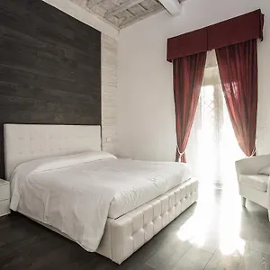 Royal ** Rome