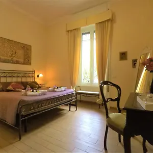Tucci's *** Rome
